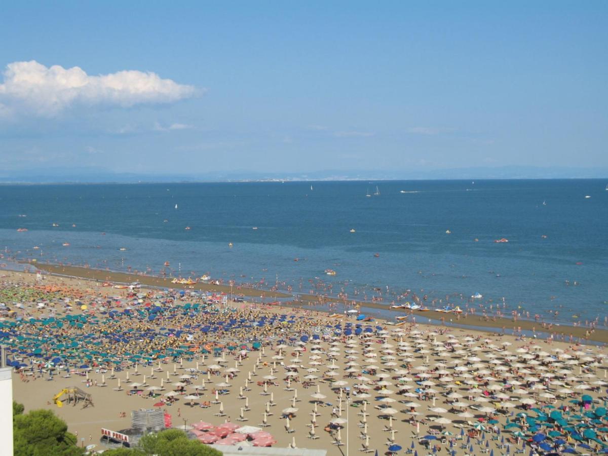 Apartment Fiore-2 By Interhome Lignano Sabbiadoro Ngoại thất bức ảnh